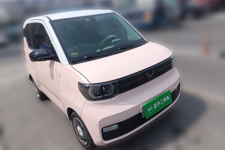 Used Wuling Hongguang MINIEV 2022 Macaron Premium Model – Lithium Iron Phosphate Front Right 45 Deg