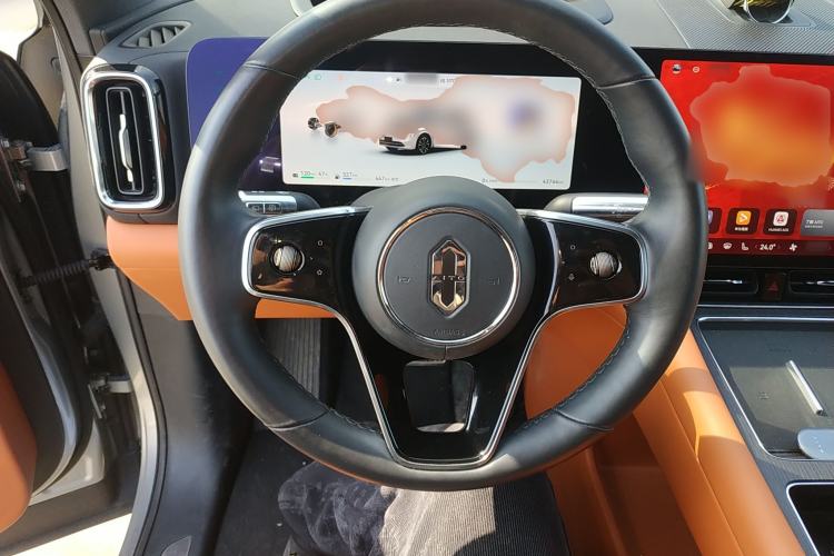 Used Hima AITO M8 2025 Extended-Range Ultra Version 53.4 kWh 5-Seater Edition
