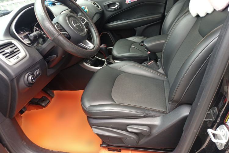 Used Jeep Compass 2017 200T Automatic Enjoyment Version Left Front Seat