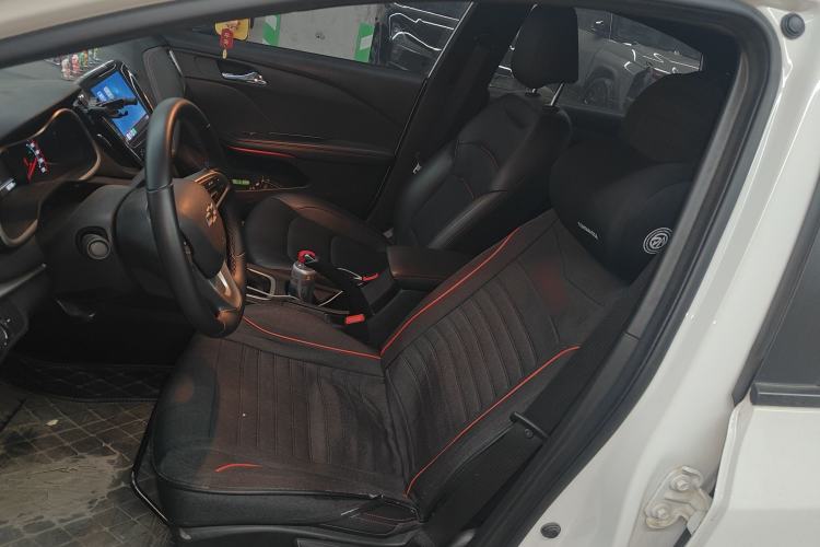 Used Chevrolet Monza 2020 Light Hybrid RS 330T Automatic Comfort Edition Left Front Seat