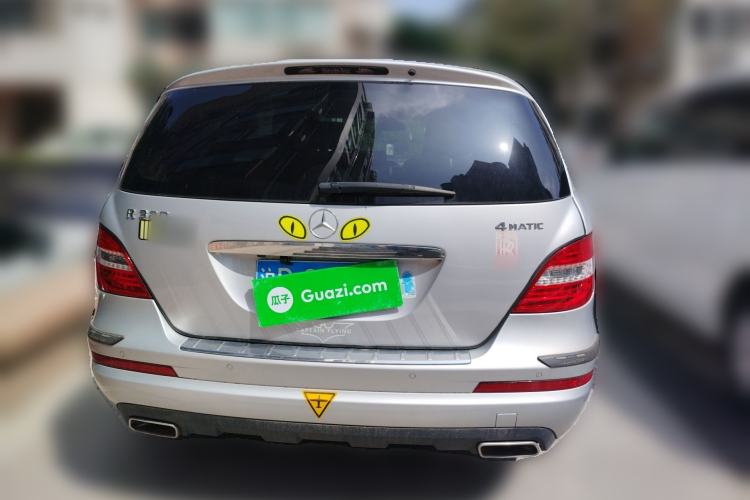 Used Mercedes-Benz R-Class 2017 R 320 4MATIC Business Edition Prestige Model
