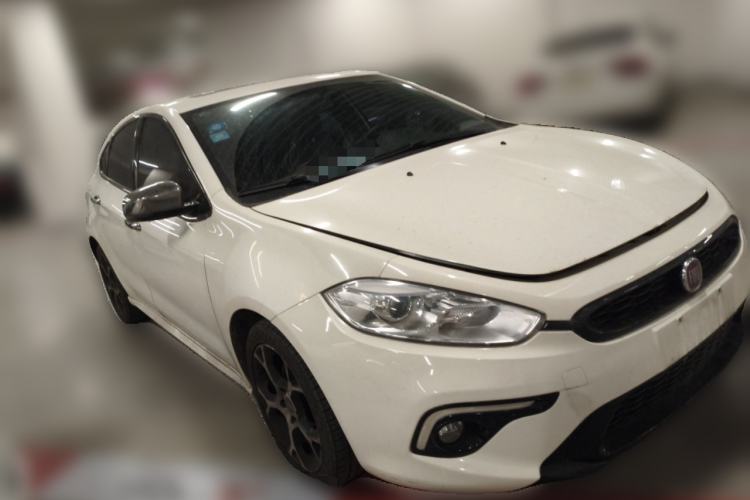 Used Fiat Ottimo 2014 1.4T Automatic Sport Edition Front Right 45 Deg