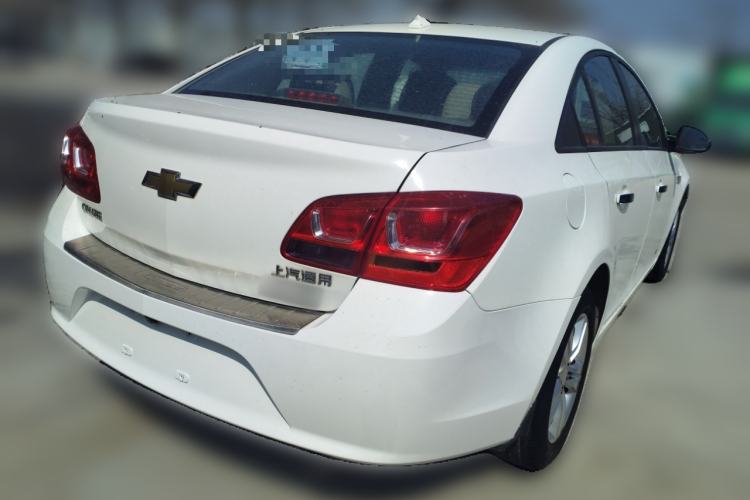 Used Chevrolet Cruze 2015 1.5L Classic SE MT Rear Right 45 Deg