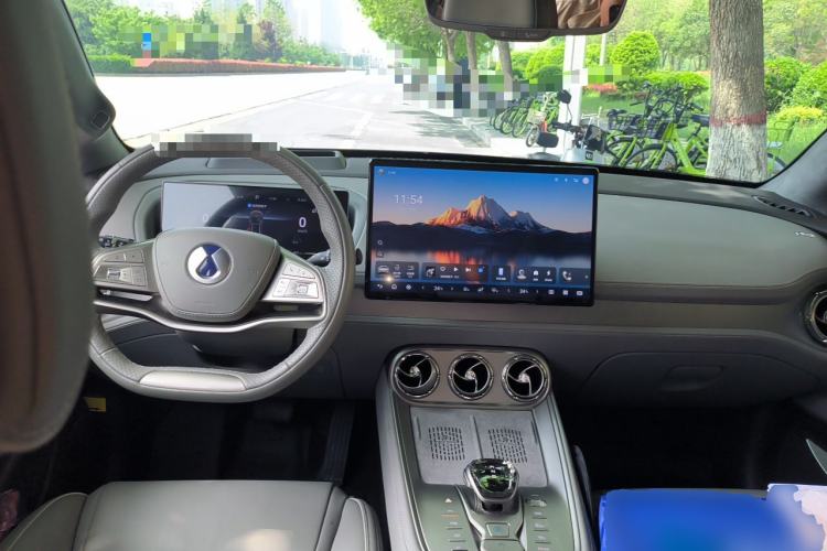 Used Denza N8 2023 Four-Wheel Drive Ultra-Hybrid Flagship Six-Seater Version