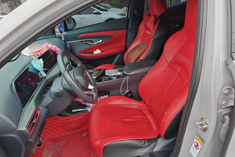 Used Changan UNI-T 2020 1.5T Prestige Version
