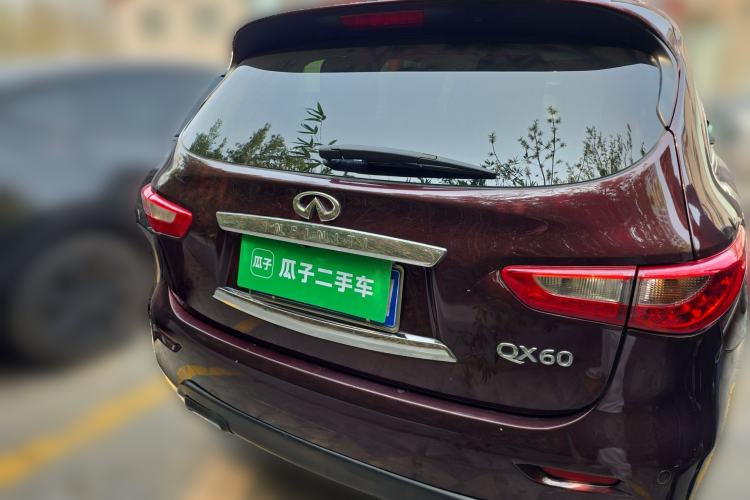 Used Infiniti QX60 2014 2.5 S/C Hybrid Two-Wheel Drive Excellence Edition
