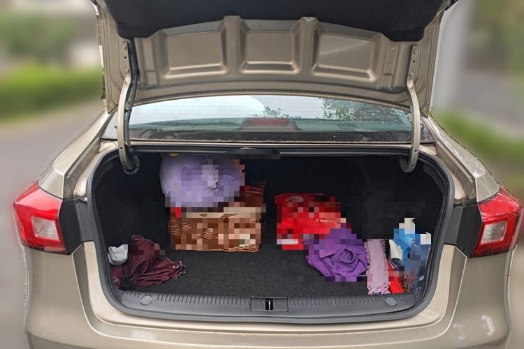 Used Roewe 360 2015 1.5L Automatic Luxury Edition
