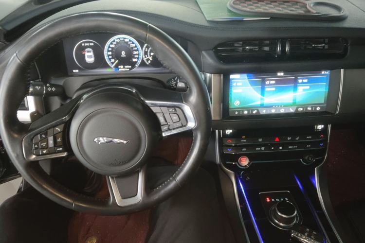 Used Jaguar XFL 2020 XFL 2.0T P200 Two-Wheel-Drive Elite Edition
