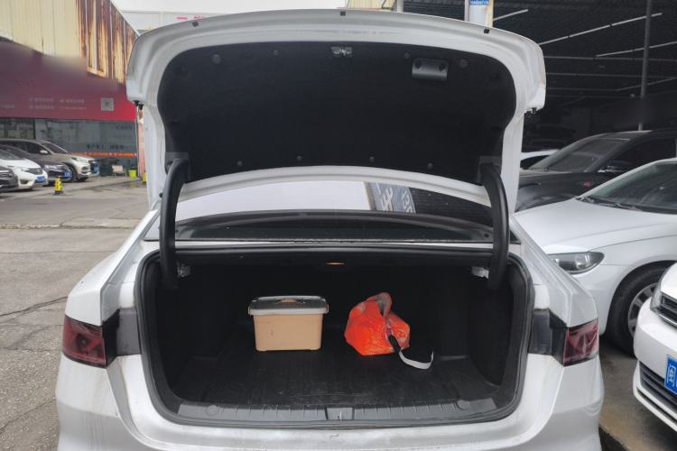 Used BYD Qin PLUS 2021 EV 500KM Luxury Model
