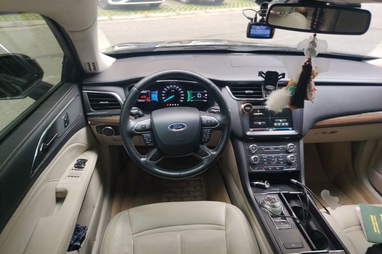 Used Ford Taurus 2015 EcoBoost 245 Fashion Edition
