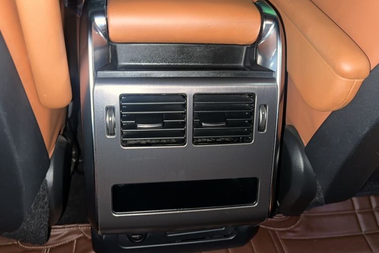 Used Land Rover Range Sport 2016 3.0 SC V6 HSE DYNAMIC Interior 6