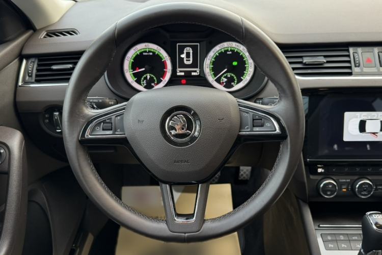 Used Skoda Octavia 2019 TSI280 DSG Flagship Wagon China VI Standard
