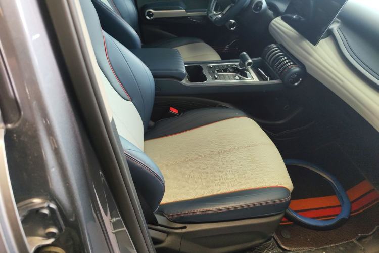 Used BYD Yuan PLUS 2022 430 km Luxury Version Right Front Seat