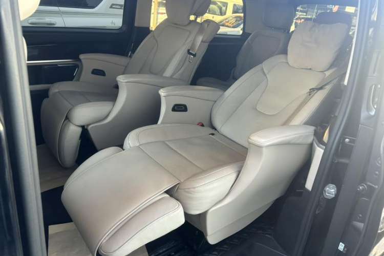 Used Mercedes-Benz V-Class 2018 V 260 L Prestige Extended Version China VI