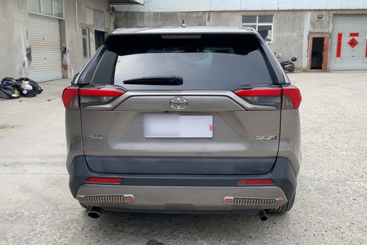 Used Toyota RAV4 2020 2.0L CVT Two-Wheel Drive Fashion Edition