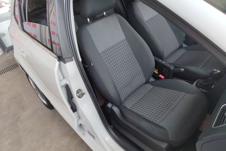 Used Volkswagen Polo 2018 1.5L Automatic Enjoyment Model Right Front Seat