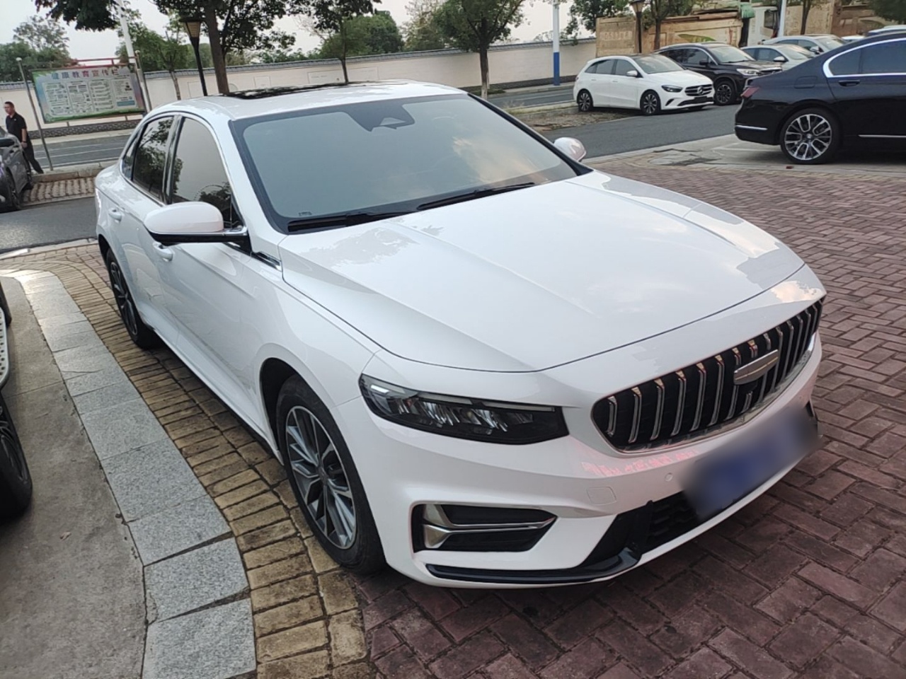 Geely Auto Preface 2025 Dongfang Yao 1.5TD Fuyao Edition — снимка 3