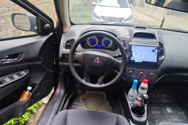 Used Geely Auto Diamond 2015 Sedan 1.5L Manual SuperDeluxe Model Steering Wheel