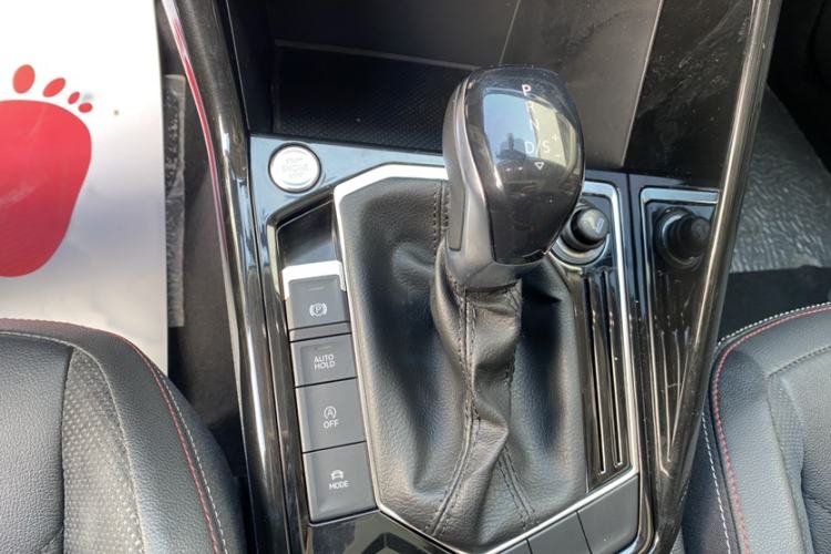 Used Volkswagen Tayron 2019 330TSI Two-Wheel Drive Luxury Model China VI Standard Gear Lever