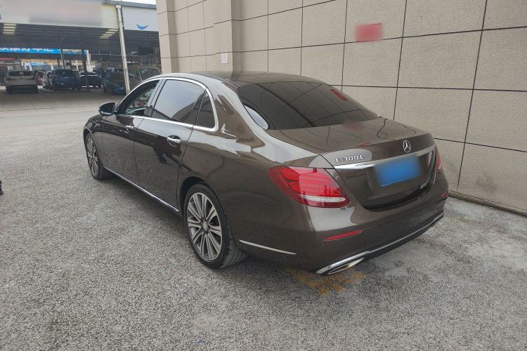 Used Mercedes-Benz E-Class 2016 E 300 L Luxury Model