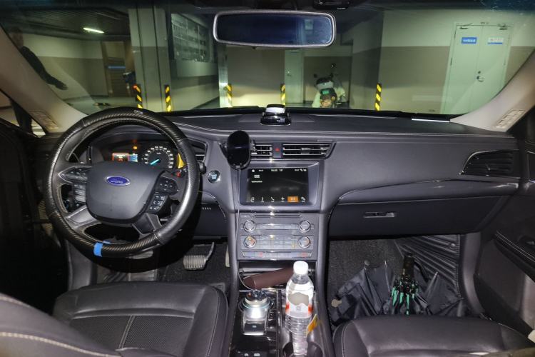 Used Ford Taurus 2017 EcoBoost 245 Fashion Edition