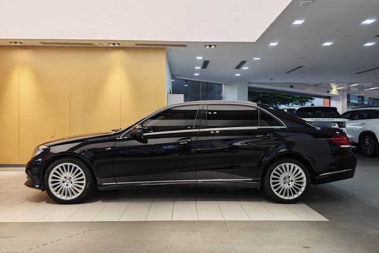 Used Mercedes-Benz E-Class 2015 Revised E 260 L
