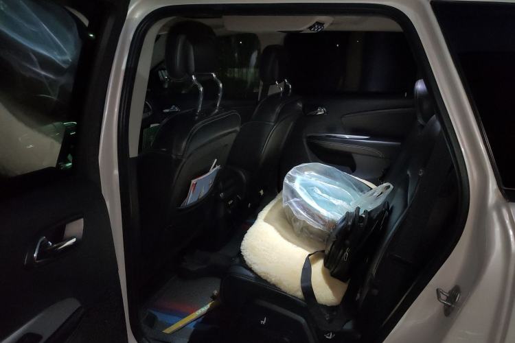 Used Dodge Journey 2014 2.4L Two-Wheel Drive Touring Edition