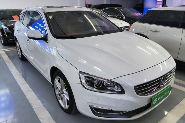 Used Volvo V60 2014 Restyled T5 Zhiya Edition