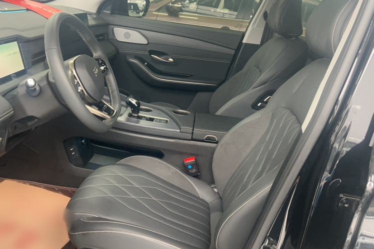 Used JETOUR Shanhai L9 2024 1.5TD 2DHT Pro 7-Seater