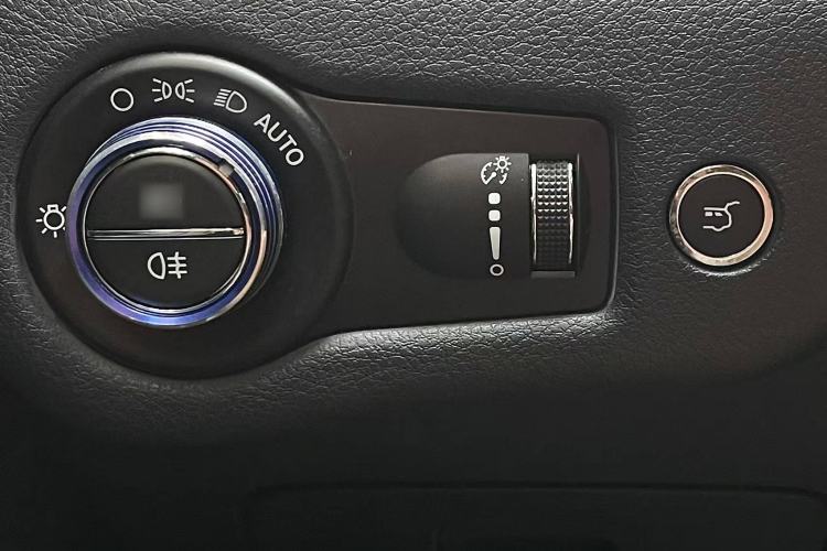 Used Jeep Cherokee 2016 2.4L Superior Edition