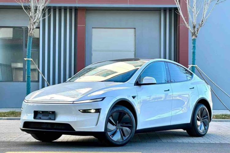 Used Tesla Model Y 2026 Rear-Drive Model