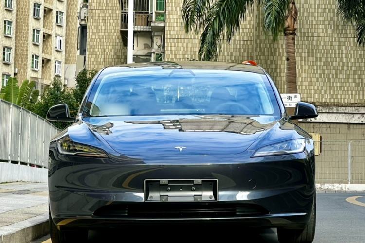 Used Tesla Model 3 2023 Rear-Wheel-Drive Version
