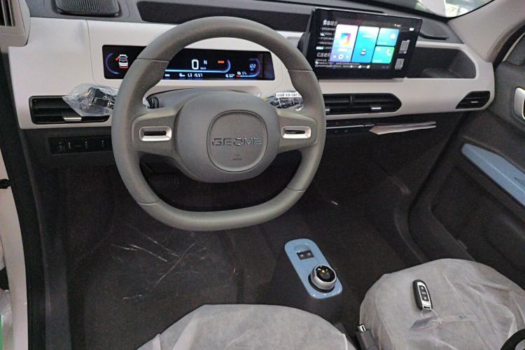 Used Geely Galaxy Panda 2024 Panda Mini 200km Endurance Bear