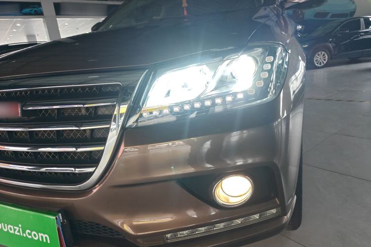 Used Haval H2 2017 Red-Label 1.5T Manual Two-Wheel Drive Luxury Model