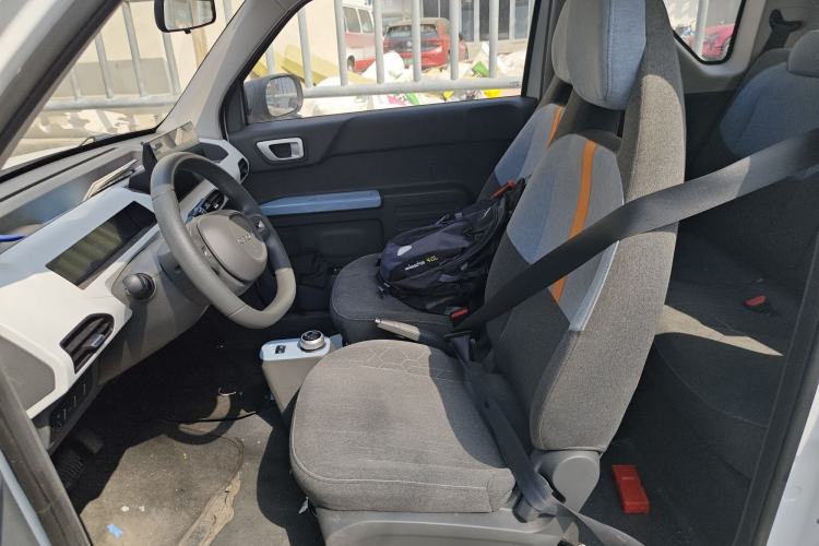 Used Geely Galaxy Panda 2024 Panda Mini 200km Endurance Bear Left Front Seat