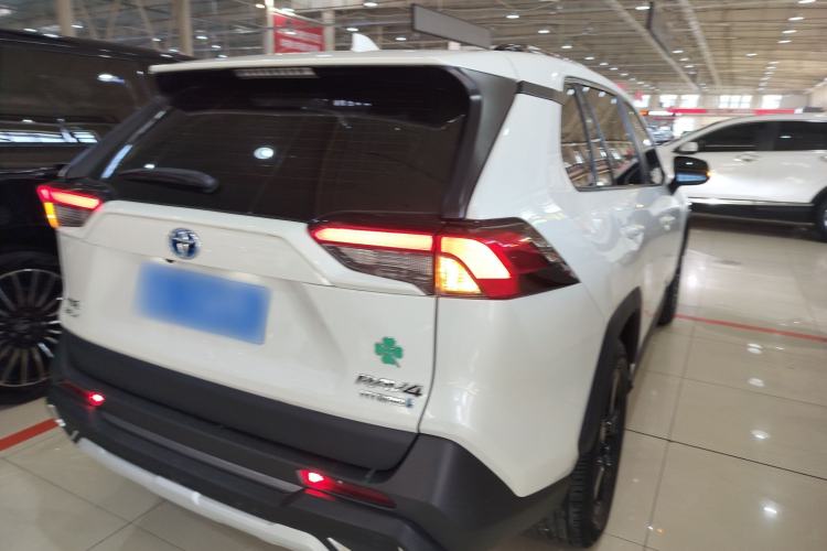 Used Toyota RAV4 2020 Dual-Engine 2.5L E-CVT 4x4 Elite PLUS Edition