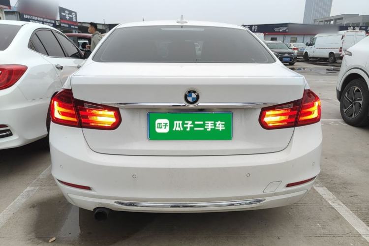 Used BMW 3 Series 2015 316Li Fashion Model
