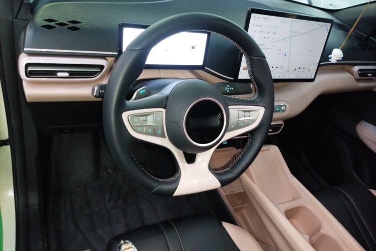 Used BYD Seagull 2025 Smart Drive Version 305 km Freedom Edition Center Console