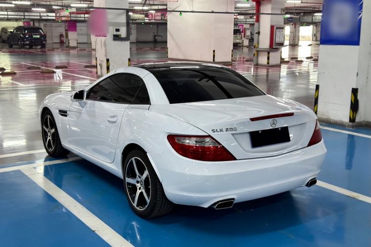 Used Mercedes-Benz SLK-Class 2011 SLK 200 Fashion Model
