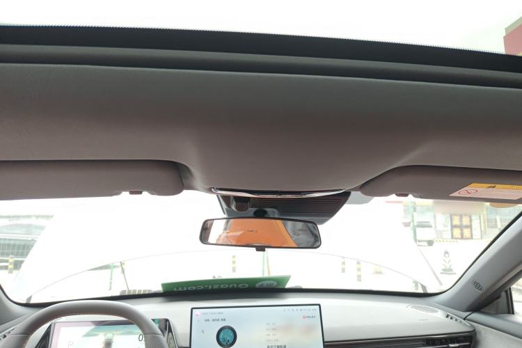 Used CHANGAN UNI-V 2025 Model Third-Generation 2.0T Dynamic Edition Headliner