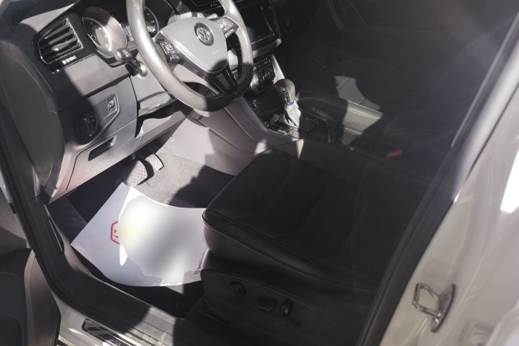 Used Volkswagen Tiguan L 2019 330TSI Automatic Two-Wheel Drive Panoramic Comfort Edition China V Standard