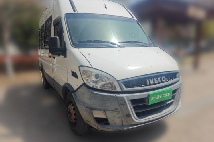 Used Iveco Power Daily 2017 2.5T Deluxe A37 High-Roof 6-7 Seater Bus 47Z5