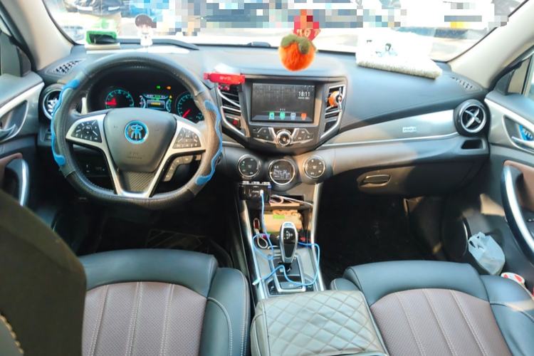 Used BYD Song New Energy 2017 Song EV300 Prestige Model
