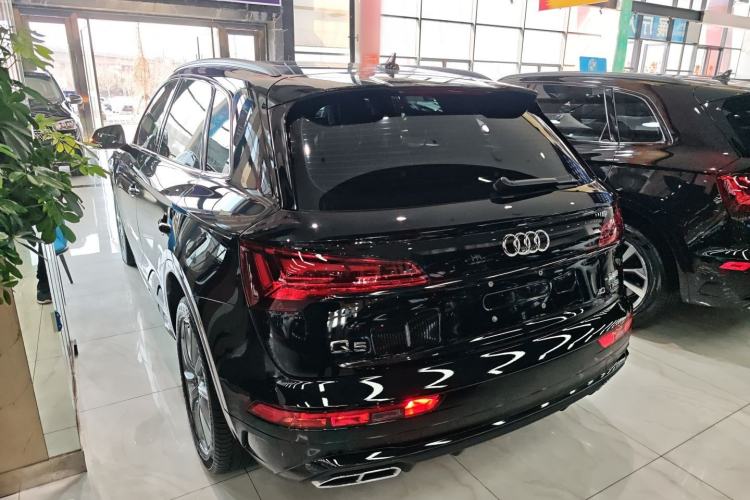 Used Audi Q5L 2023 40T Luxury Dynamic Model
