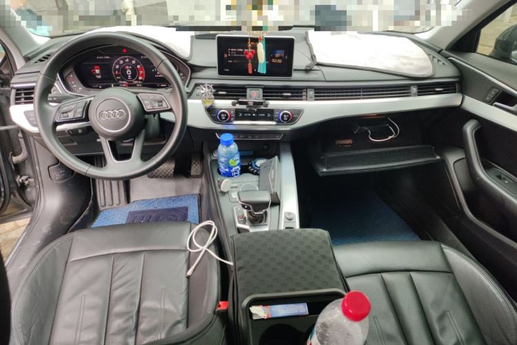 Used Audi A4L 2019 40 TFSI Fashion Edition China VI Emission Standard
