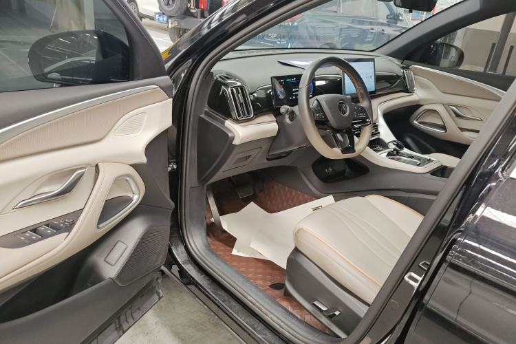 Used BYD Song Pro New Energy 2024 HONOR Edition DM-i 71KM Navigation Model Driver Seat