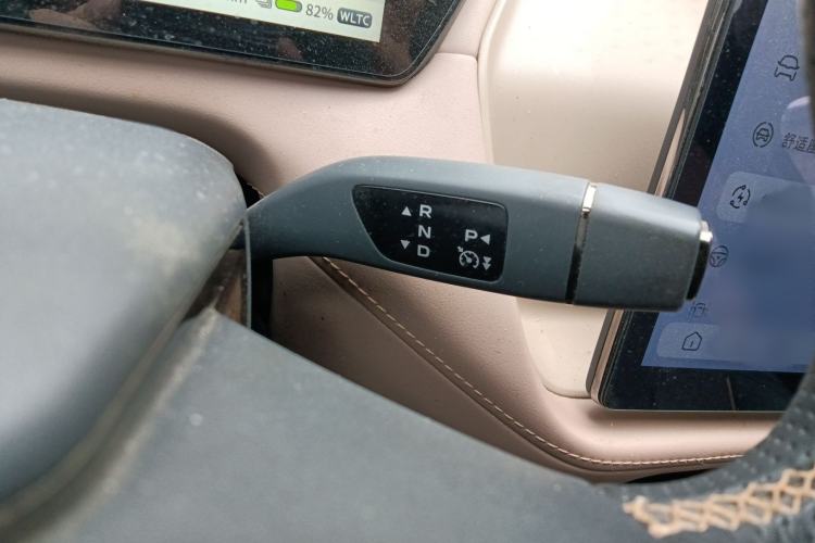 Used Deepal SL03 2022 1.5L 1200 Extended-Range Version Gear Lever