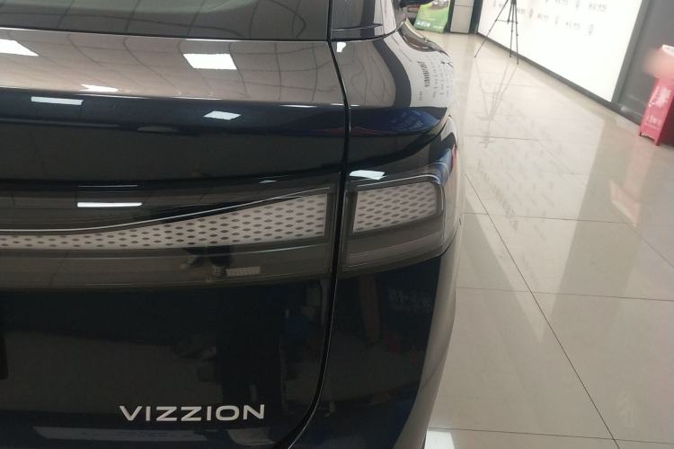 Used Volkswagen ID.7 VIZZION 2024 PRO Model Right Rear Taillight