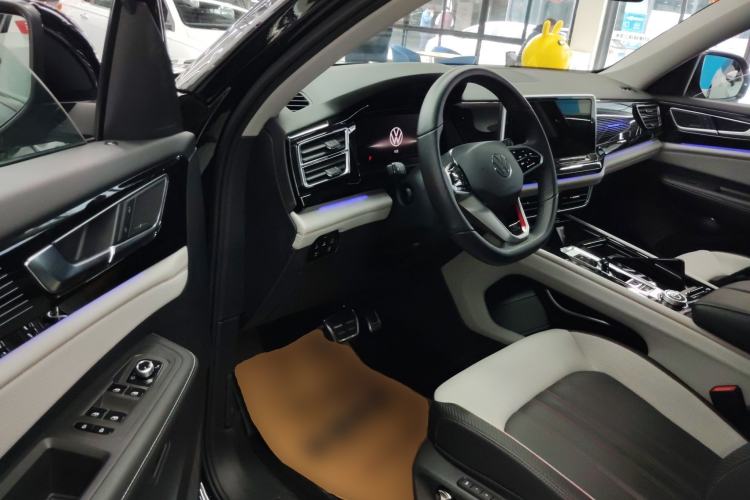 Used Volkswagen Teramont X 2024 380TSI Four-Wheel Drive Longxiang Edition Driver Seat