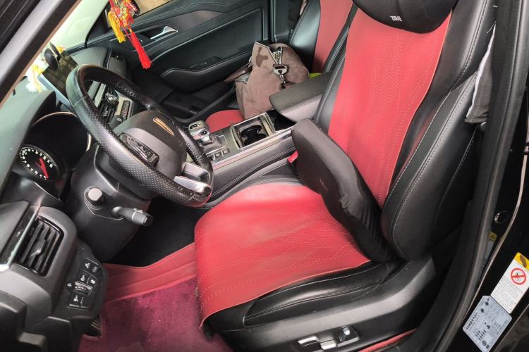 Used Hongqi H5 2022 Classic Model Facelift 1.8T Automatic Smart Connect Flagship Edition
